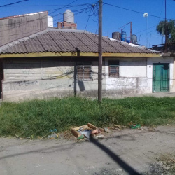 CAMPOAMOR 776.  VILLA CENTENARIO. LOMAS DE ZAMORA