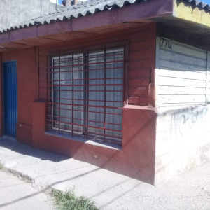 CAMPOAMOR 776.  VILLA CENTENARIO. LOMAS DE ZAMORA