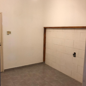 JORGE NEWBERY 115. LOMAS DE ZAMORA