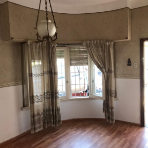 JORGE NEWBERY 115. LOMAS DE ZAMORA