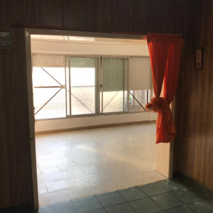 JORGE NEWBERY 115. LOMAS DE ZAMORA